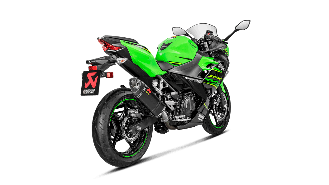 Akrapovic Slip-on Line Carbon Einddemper zonder E-keur Kawasaki Ninja 400 2018 - 2023