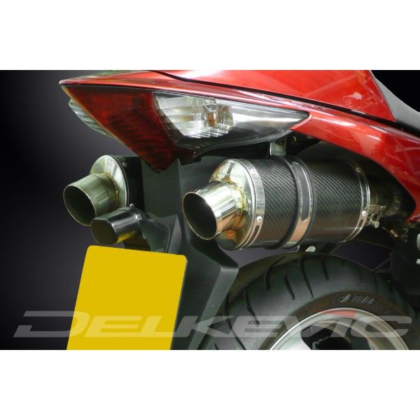 Delkevic slip-on kit Oval Carbon 225mm - VFR800 VTec (2002-2013)